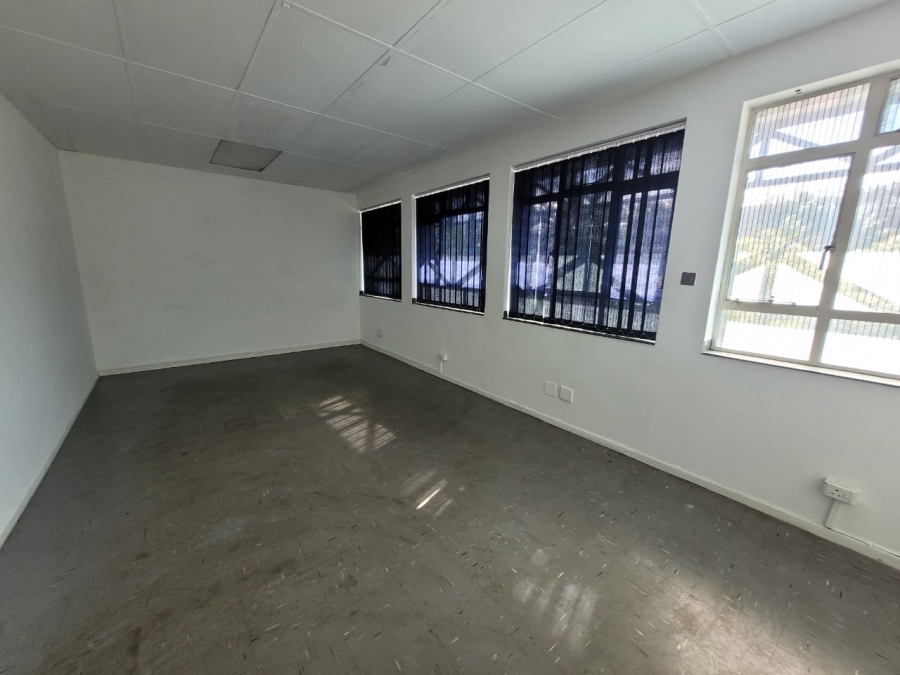 To Let commercial Property for Rent in Elsies River Industrial Western Cape